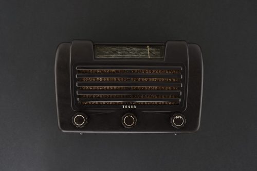 OLD RADIOS