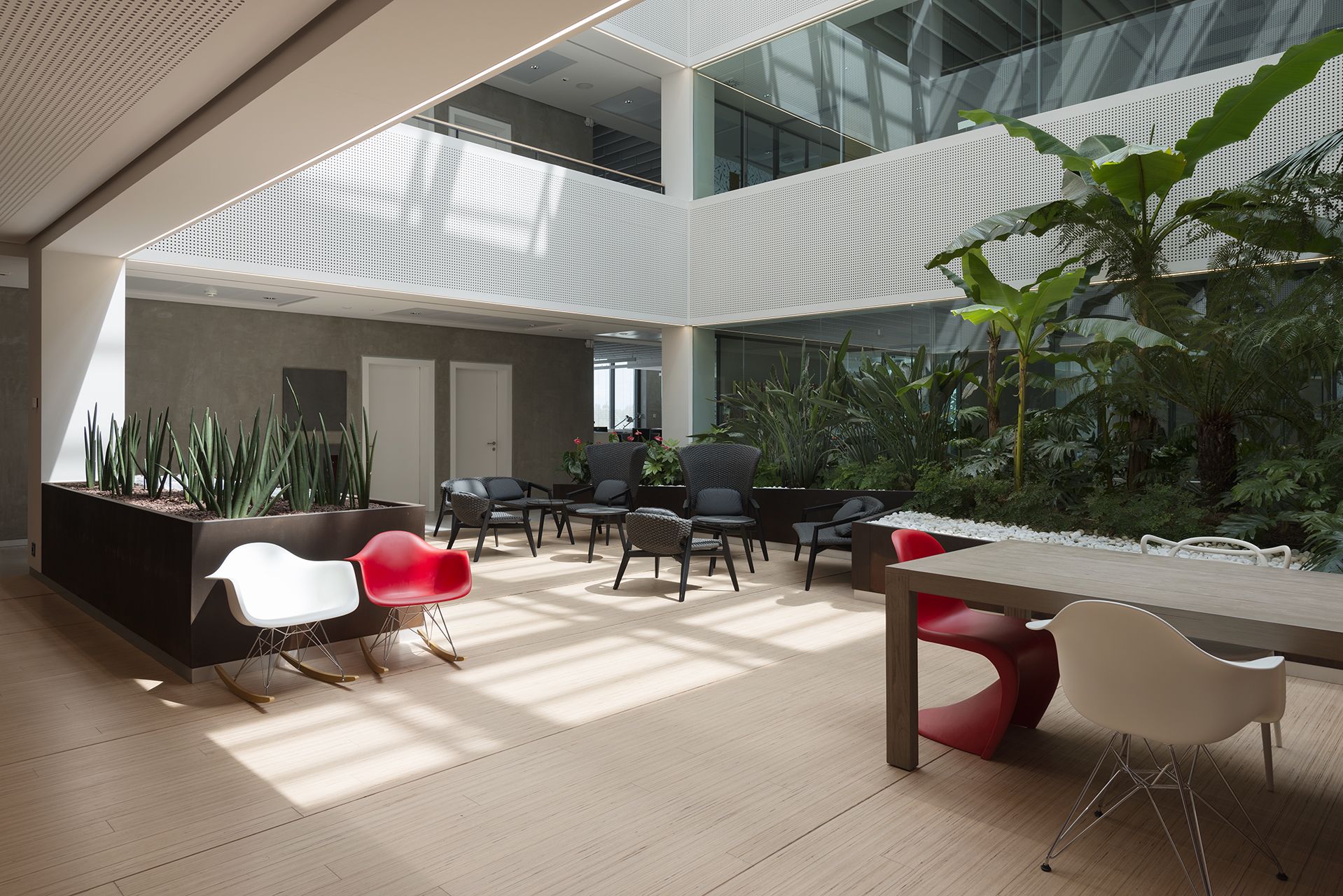 Cameo Headquarter Desenzano del Garda (BS)